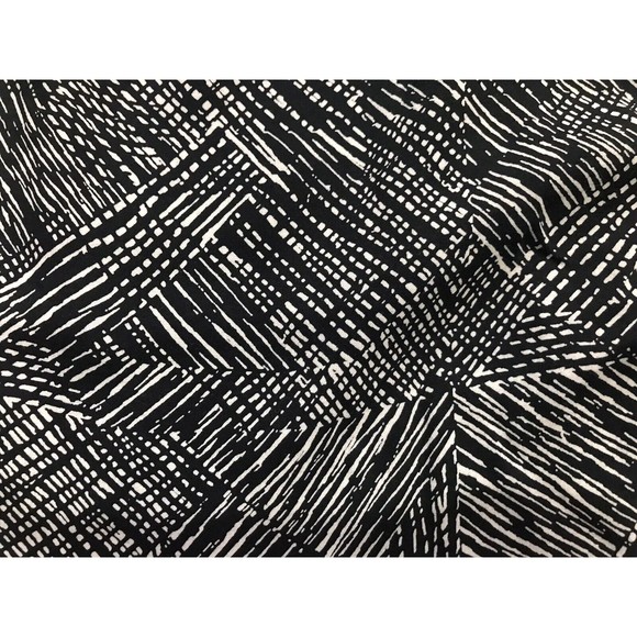 Converse One Star Womens Sleeveless V-Neck Shirt Blouse Top Small S Black White - Picture 4 of 12